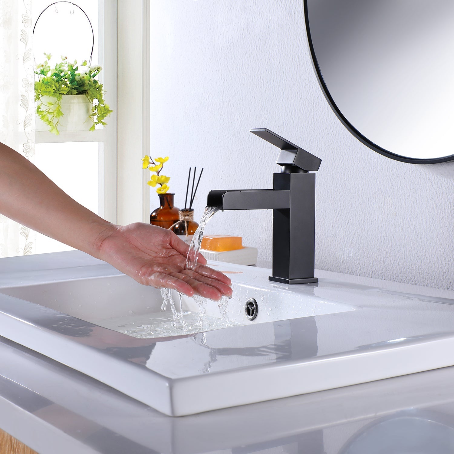 black bathroom faucet