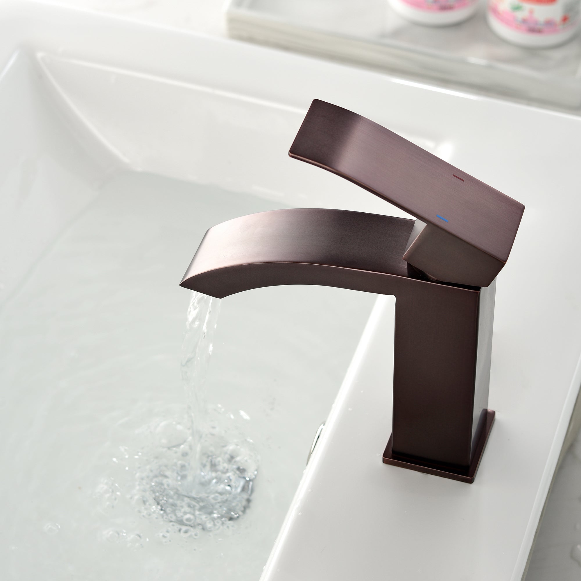 three hole bathroom faucet
