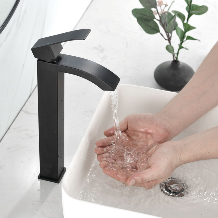 1-Handle Single Hole Bathroom Sink Faucet
