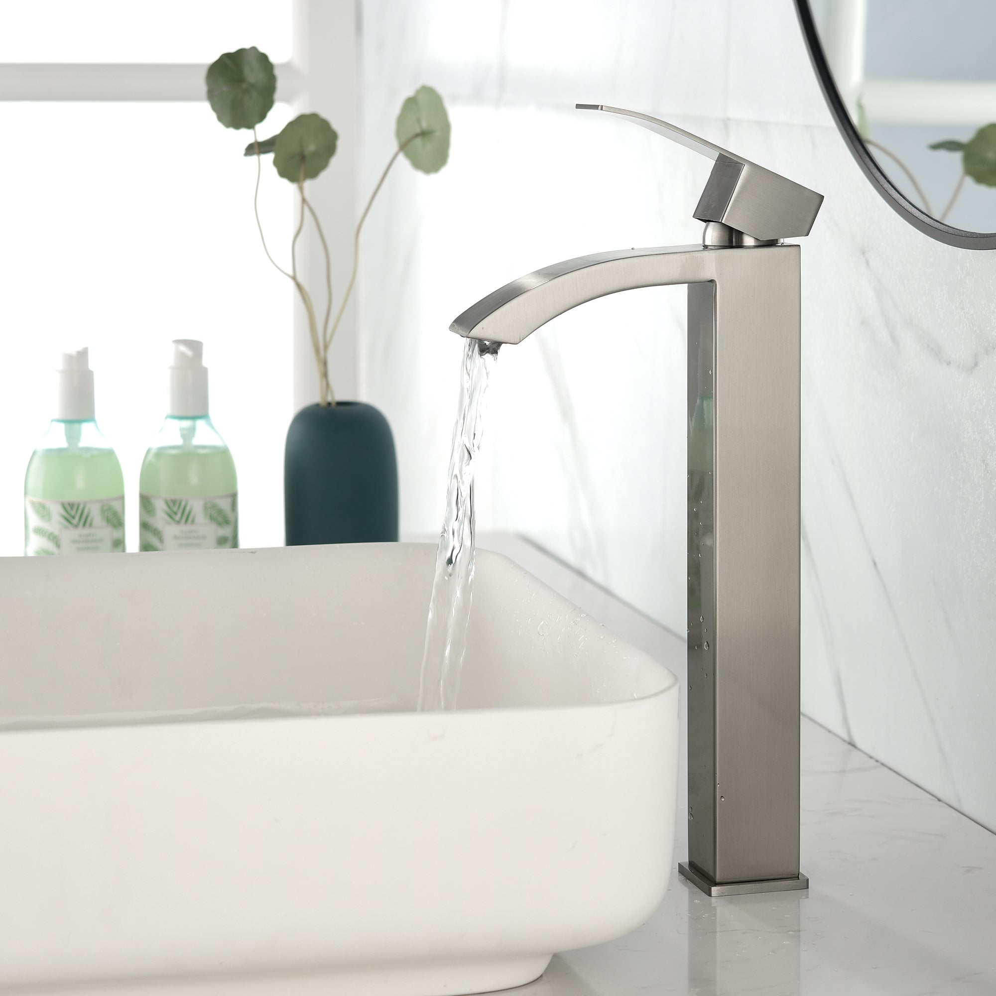Single Handle Single Hole Bathroom Sink with Faucet
