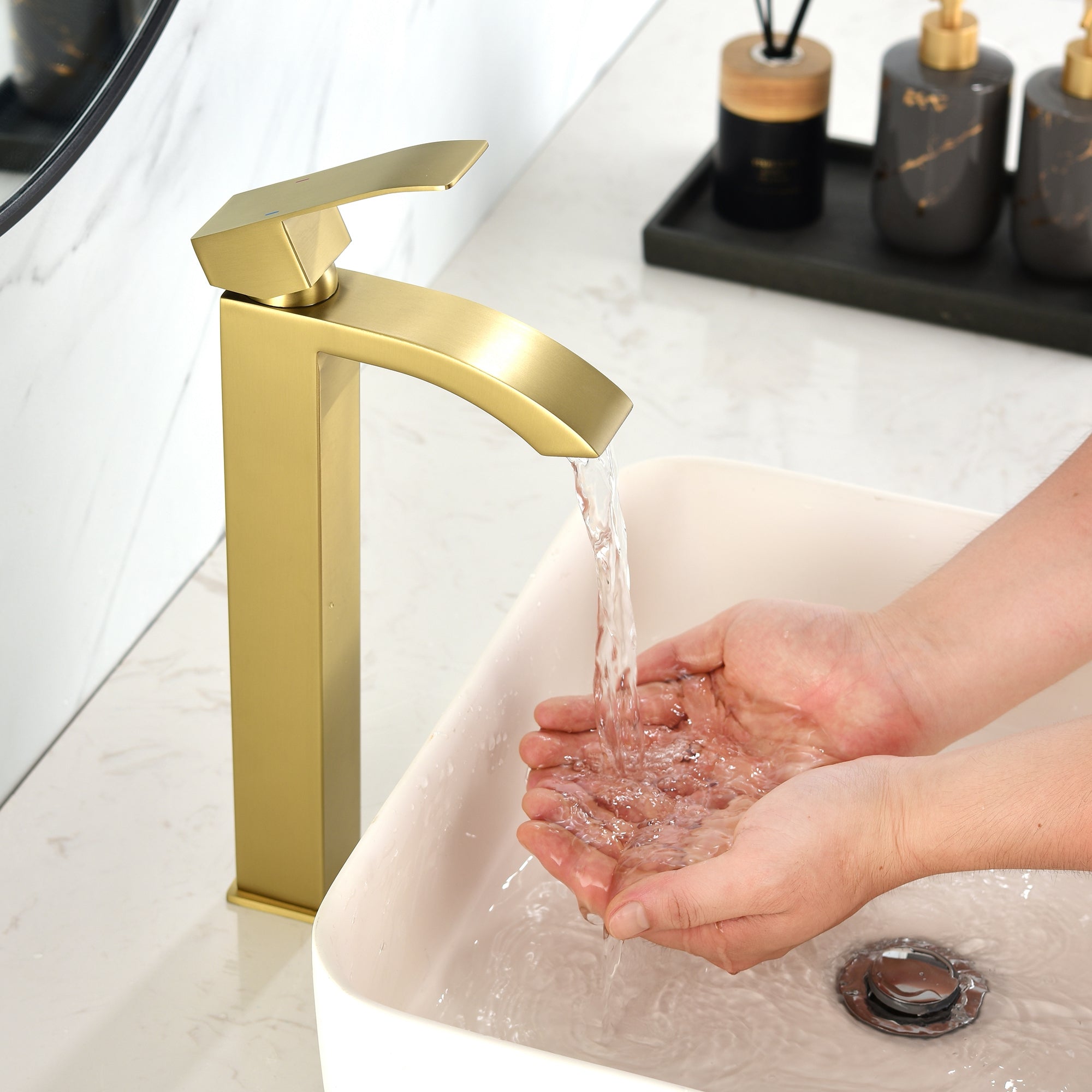 Single Handle Single Hole Bathroom Sink with Faucet