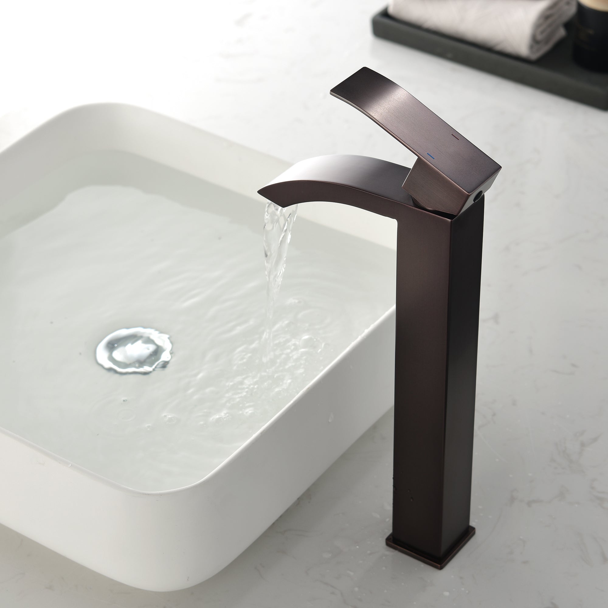 Single Handle Single Hole Bathroom Sink with Faucet