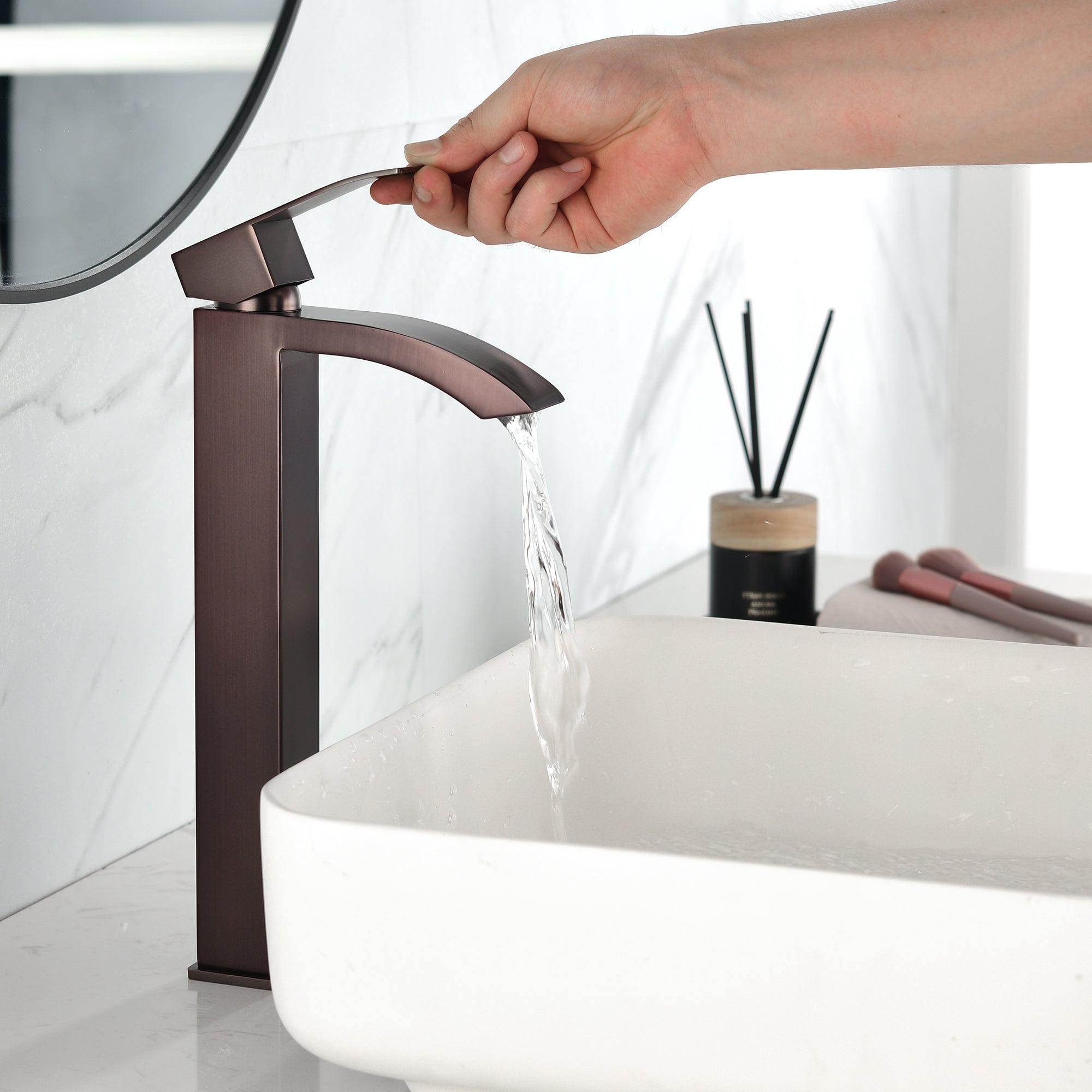 Single Handle Single Hole Bathroom Sink with Faucet